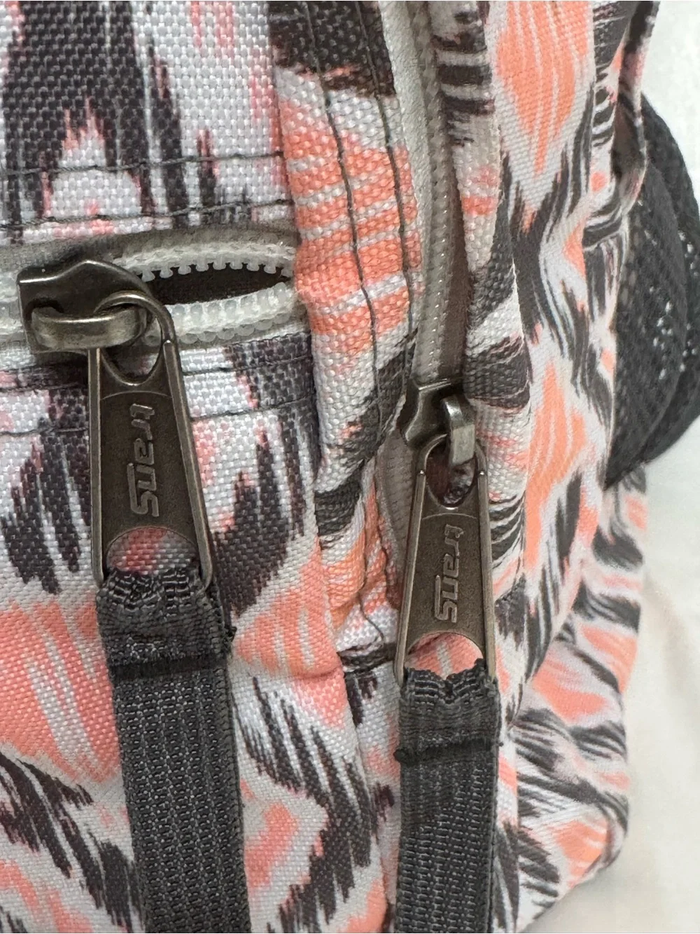 JanSport Trans SuperMax Southwest Ikat Geometric 17” Student Backpack Coral Gray